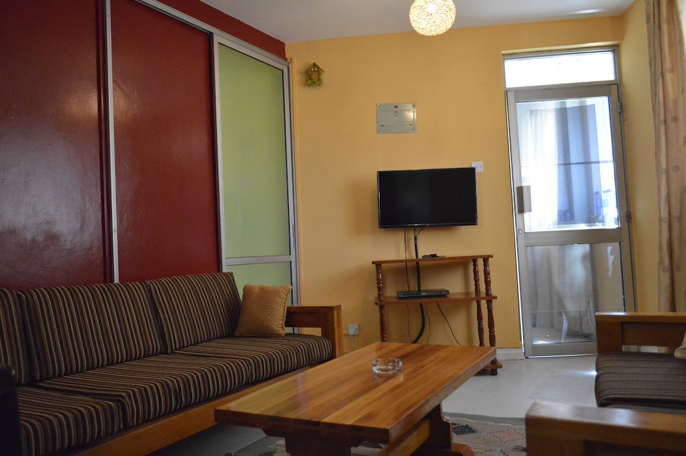 Samra Court 27/40