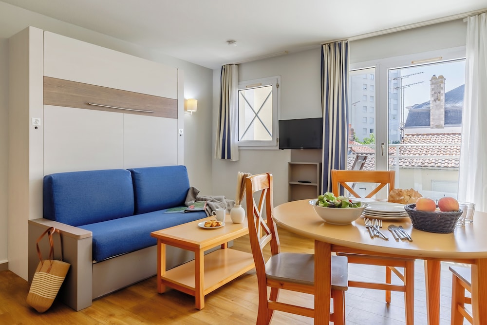PIERRE & VACANCES RESIDENCE LA BAIE DES SABLES 24/50