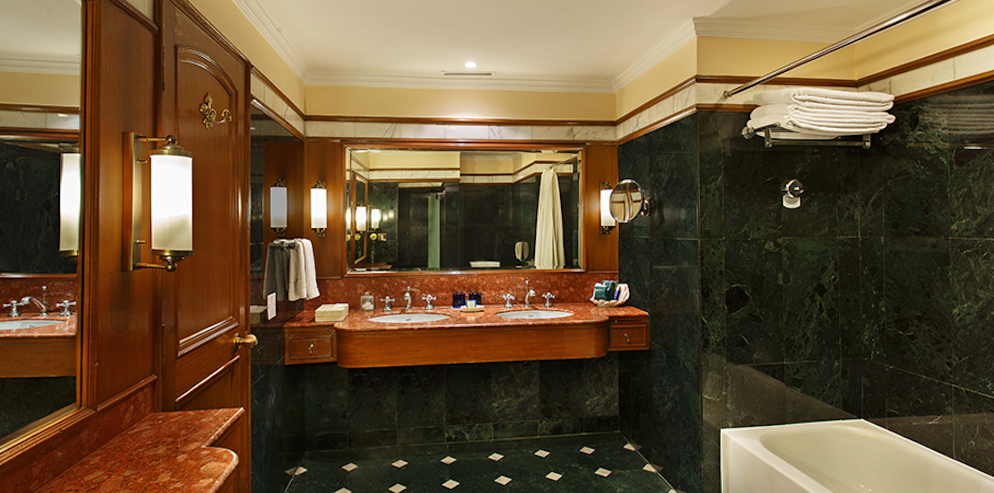 The Oberoi Cecil 60/61