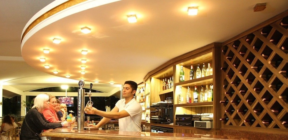 Lalila Blue Suites 19/73
