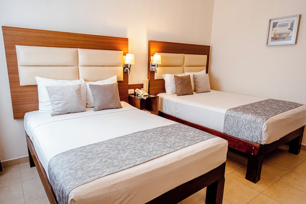 Hotel San Miguel 15/50