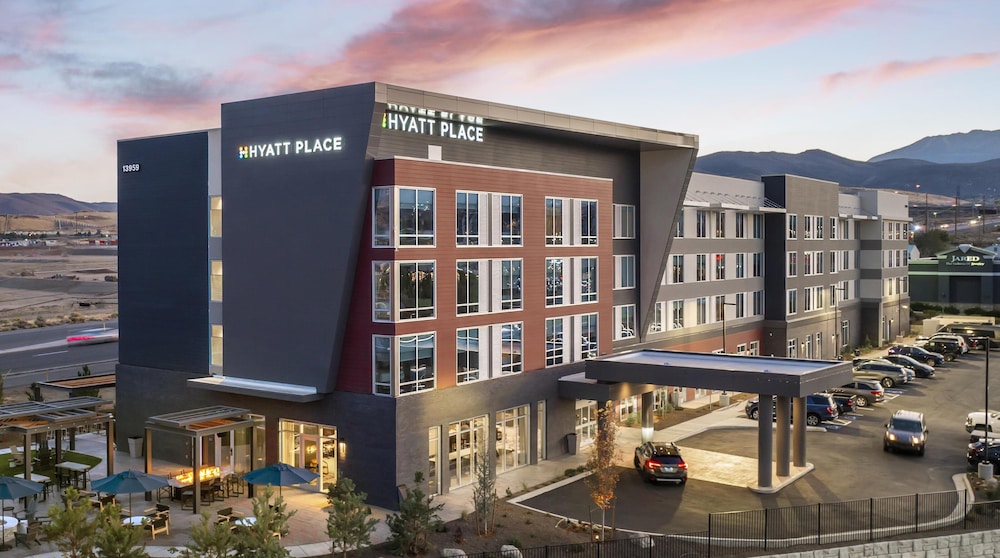 Hyatt Place South Reno 2/36