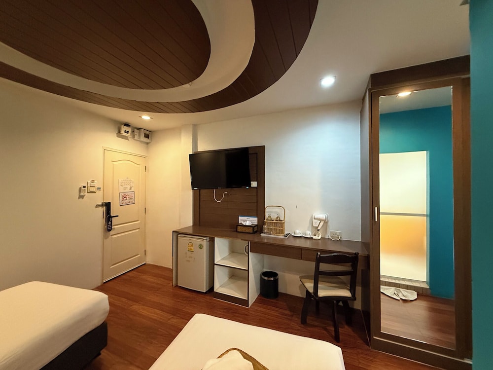 Bed by Cruise at Samakkhi-Tivanont 43/60
