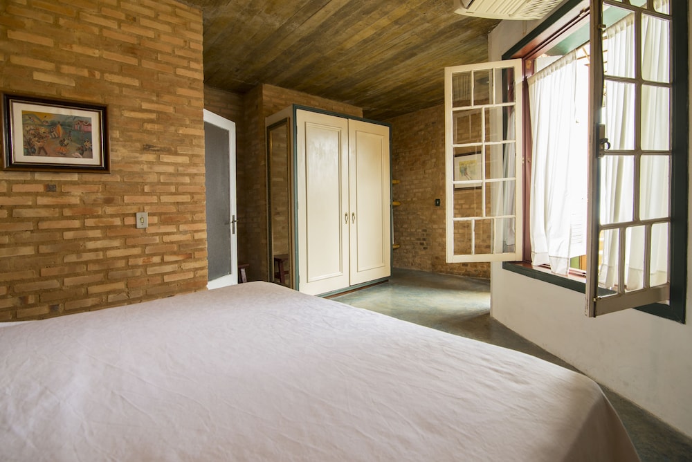 SUITE, SEA VIEW