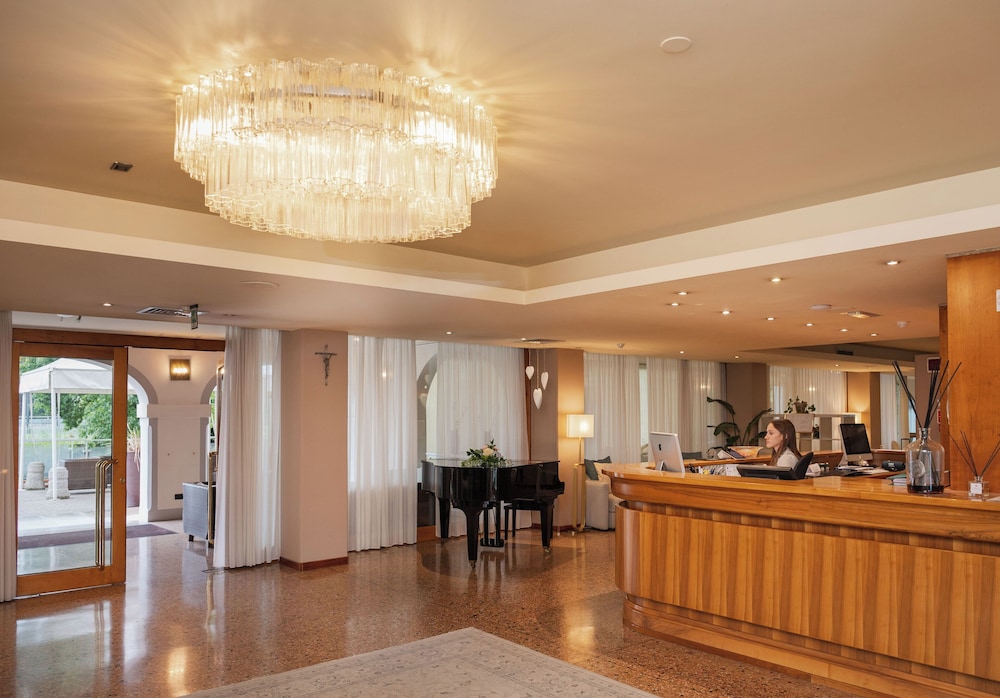 Hotel Fior 2/50