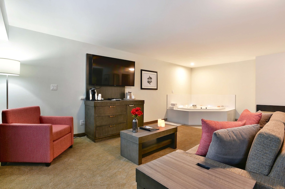 Best Western Cowichan Valley Inn 24/35