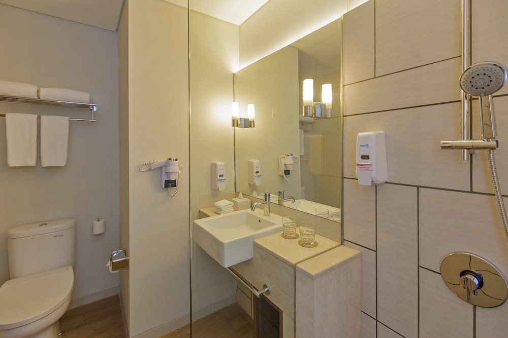 Holiday Inn Express Jakarta Pluit Citygate 20/54