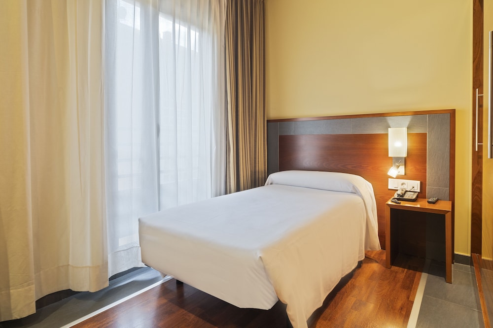 Hotel F G Logrono 23/65