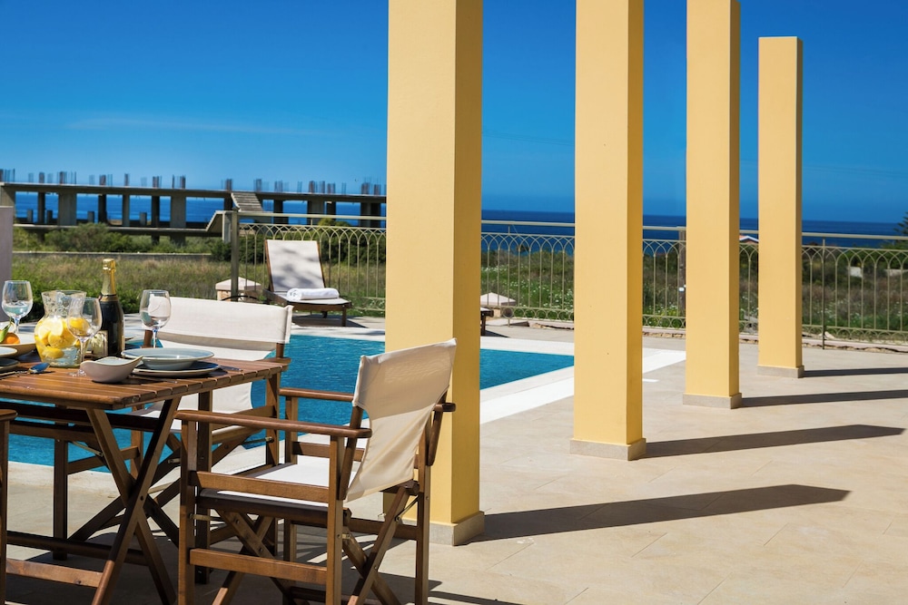 Villas Kefalonia 36/47