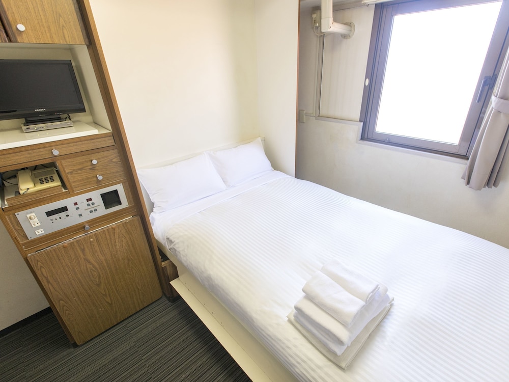 Flexstay Inn Higashi-Jujo 24/49
