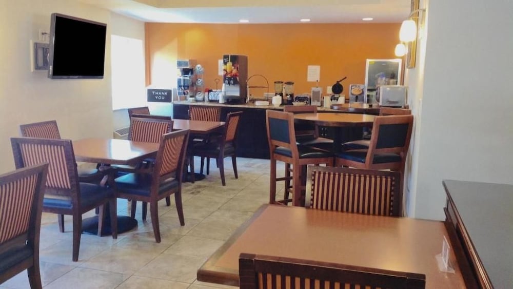 Motel6 Harrisburg, PA – Near PA Expo Center 37/58