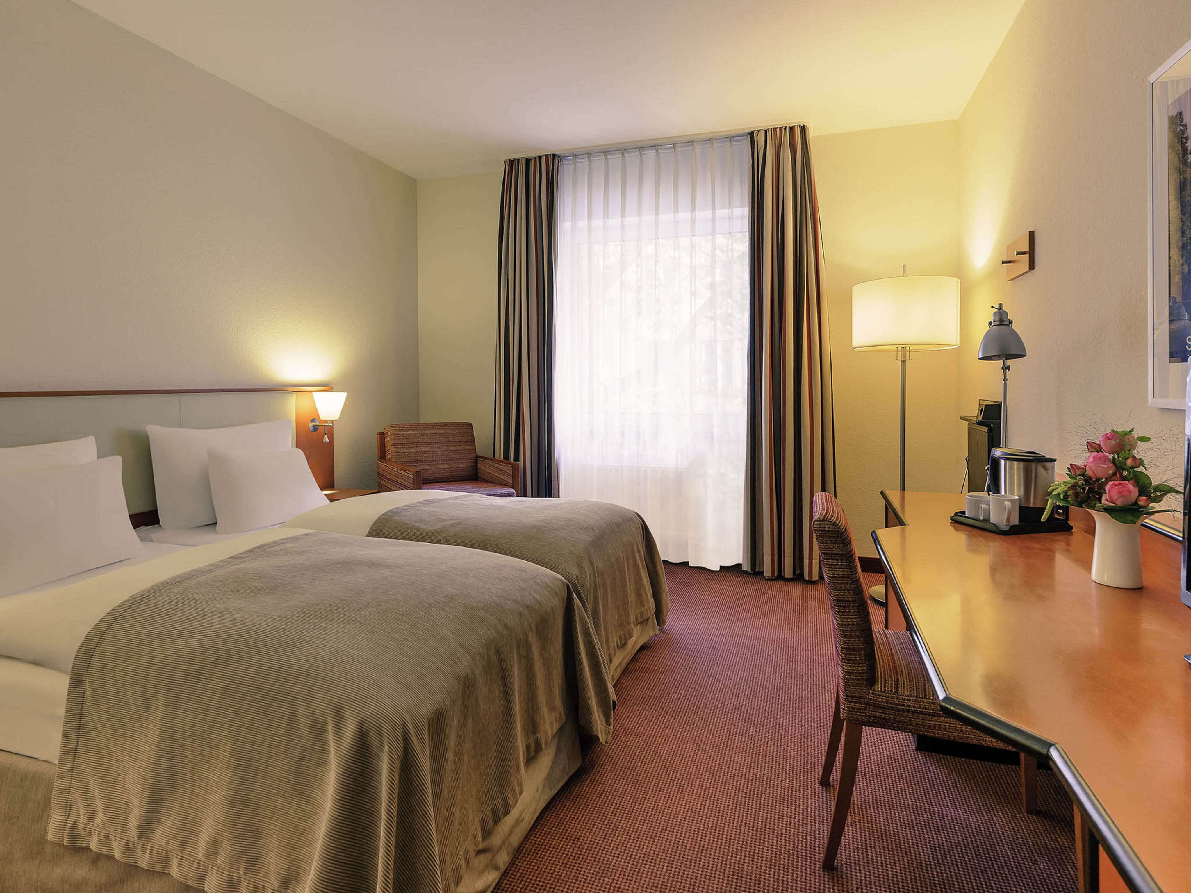 Classic, Double or Twin Bed