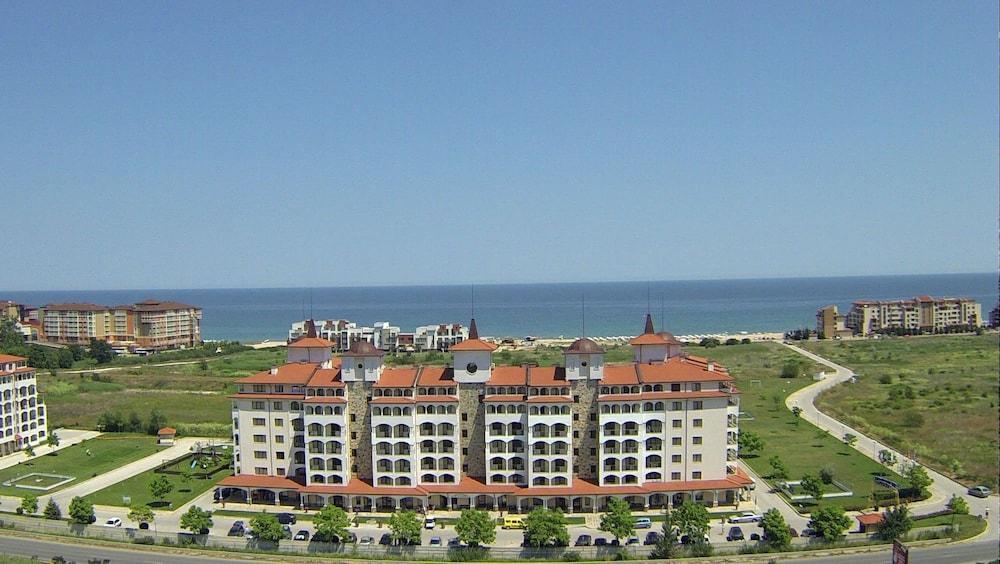 Sunrise All Suites Resort 1/49