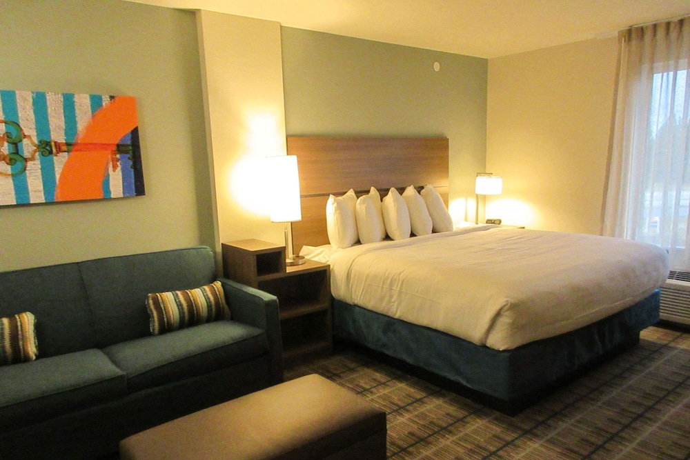 MainStay Suites Spokane Airport 18/43