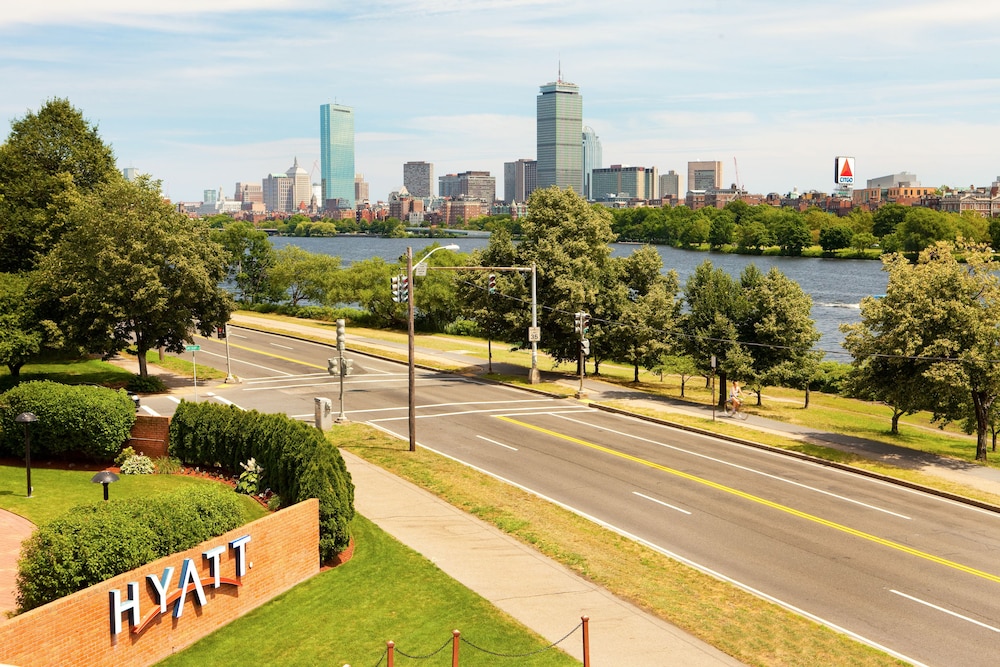 Hyatt Regency Boston / Cambridge 24/67