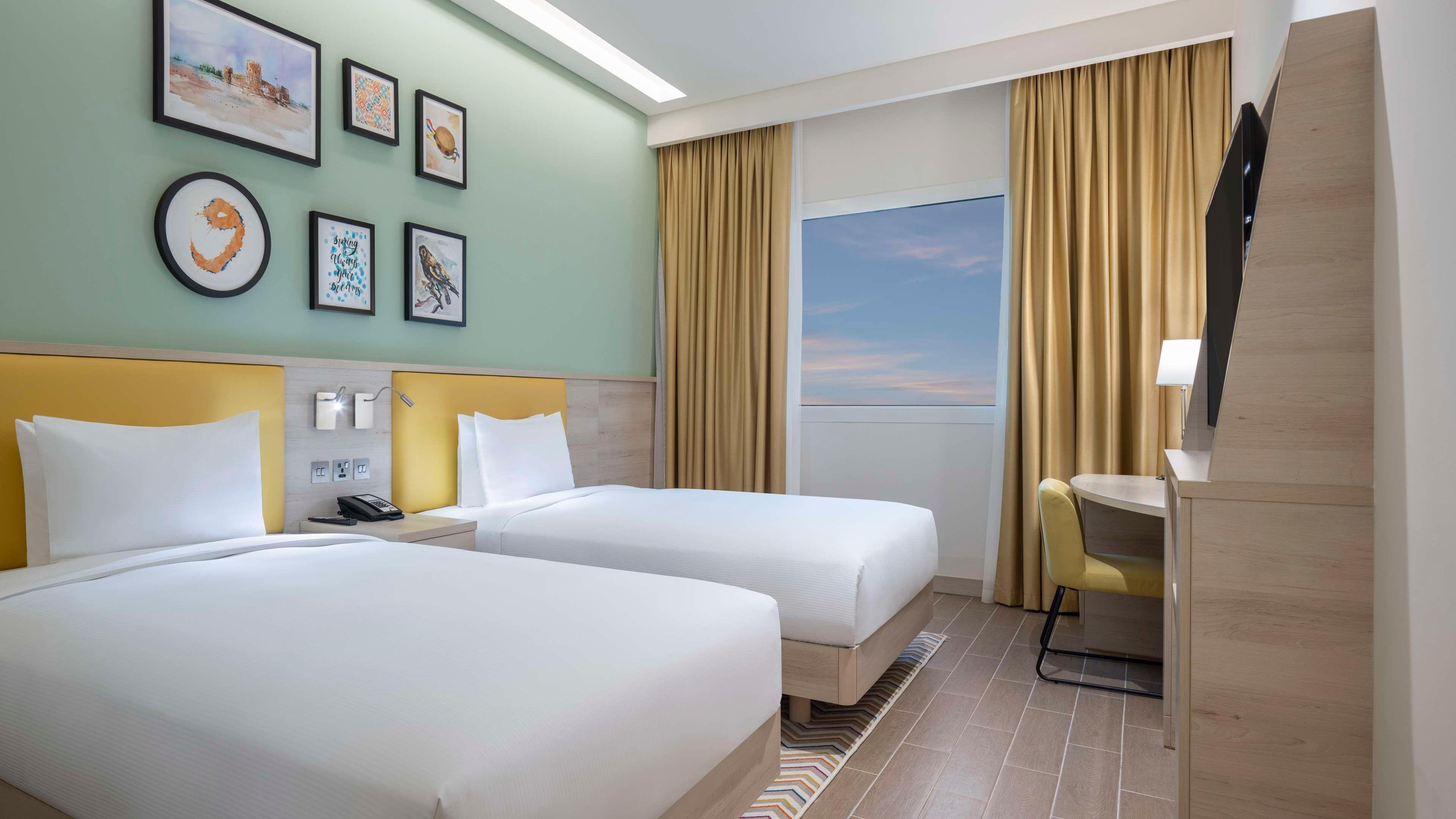 Standard, Twin Beds
