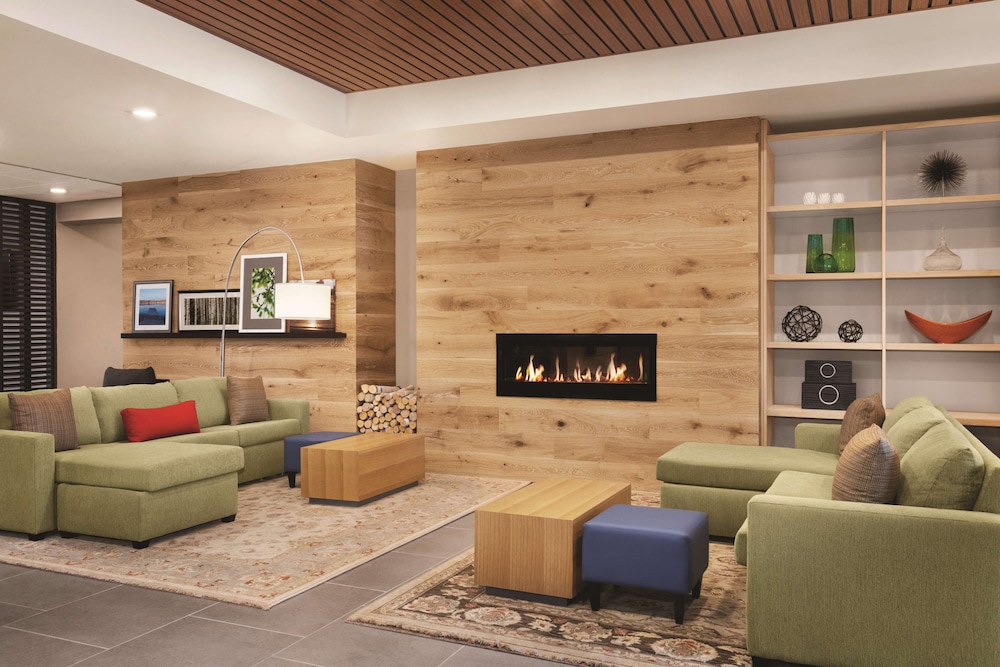 Country Inn and Suites By Radisson Belleville ON 31/49