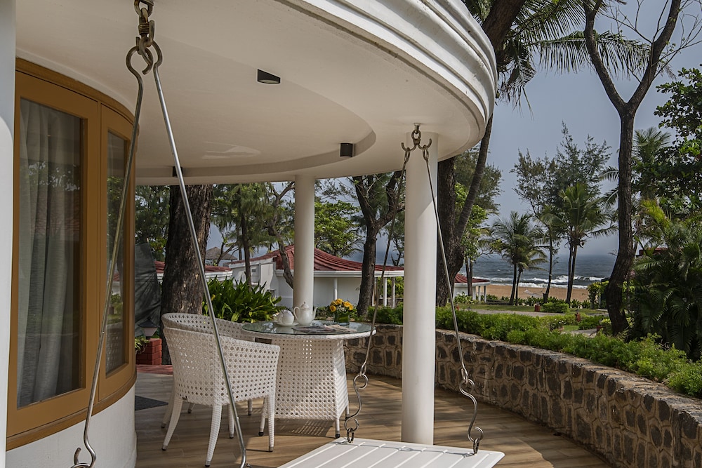 TAJ FISHERMAN S COVE RESORT SPA CHENNAI in CHENNAI (MADRAS)