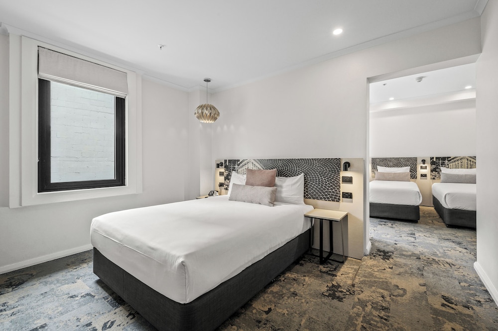 Economy, Family, 1 Double and 3 Single Beds
