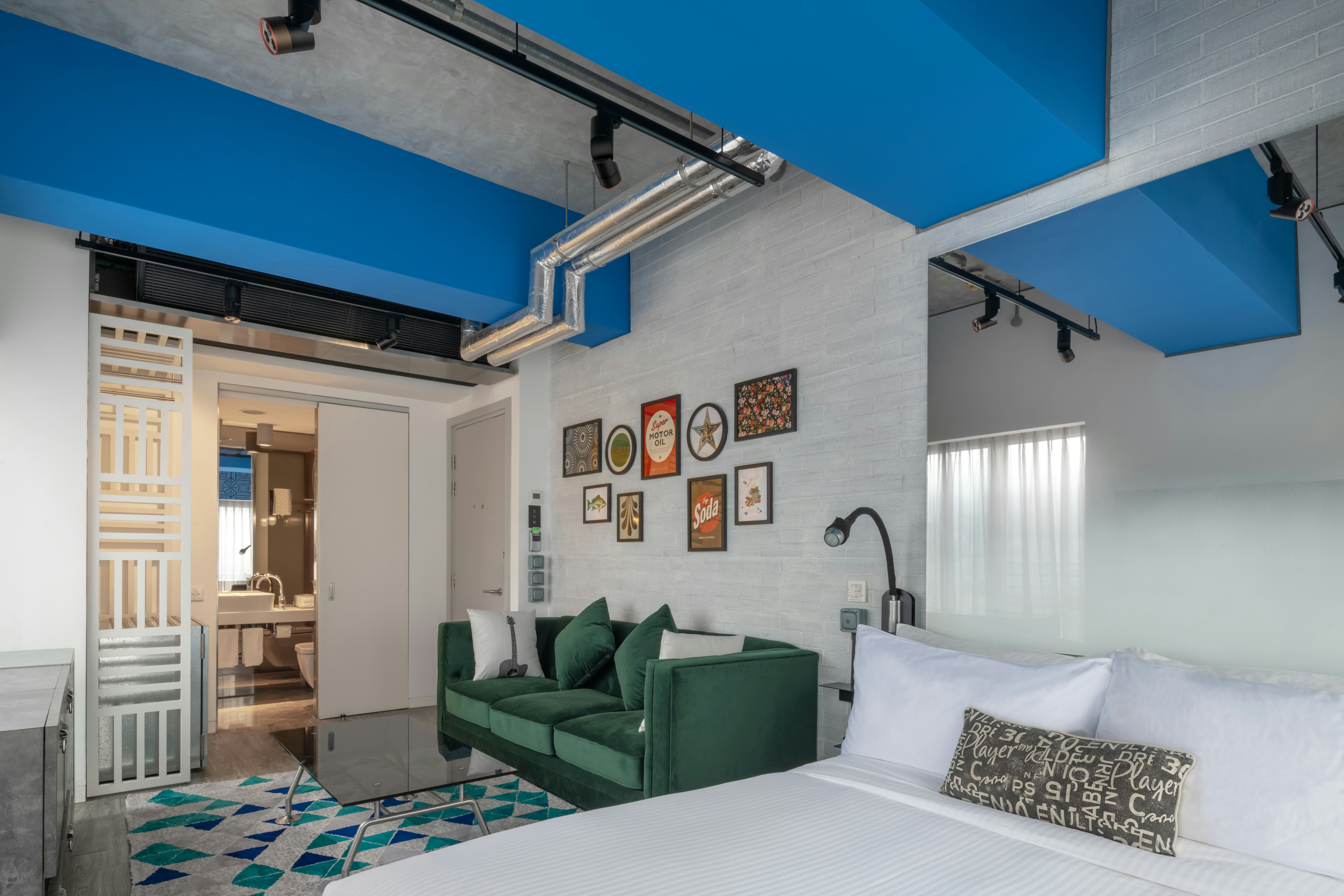 Ovolo Southside 32/56