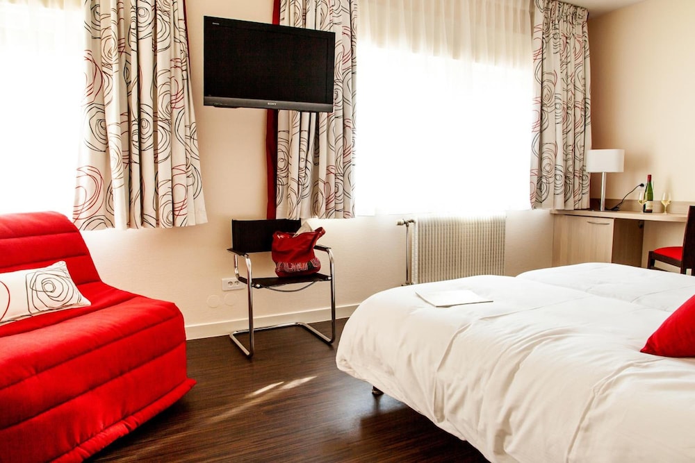 Hotel Le Ménestrel 20/48