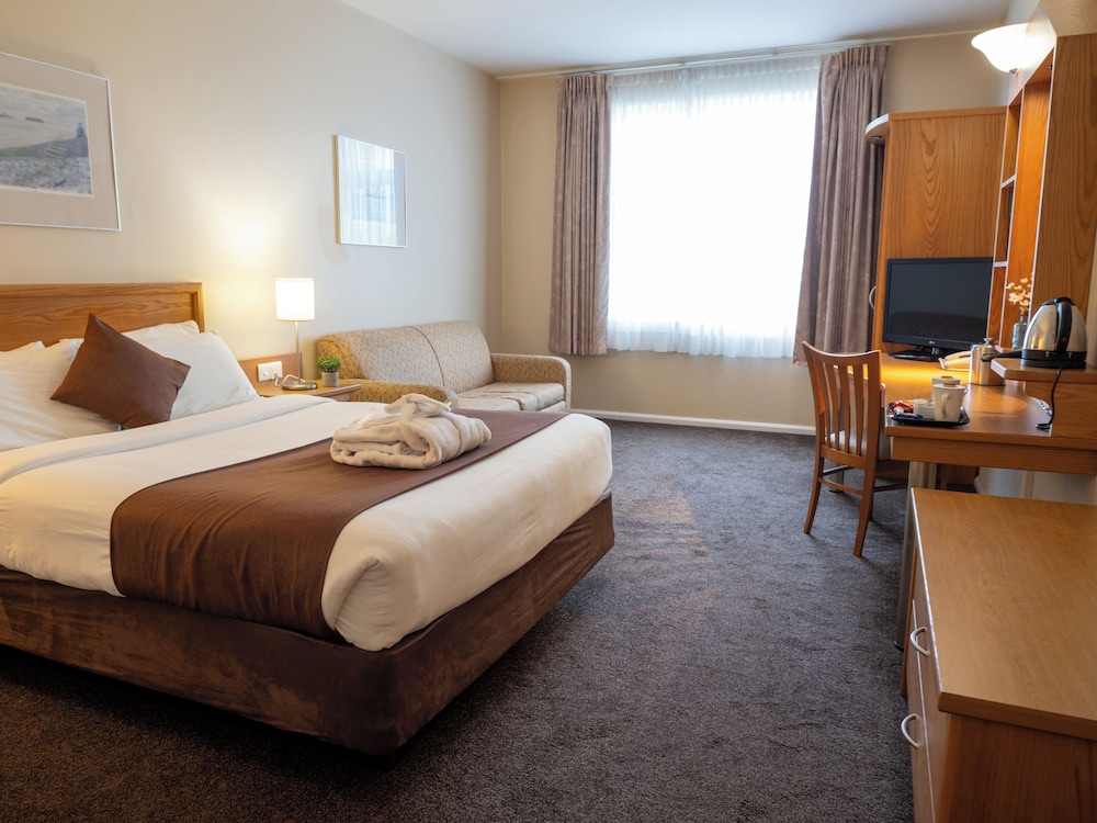 Standard, Double Bed, Sofa