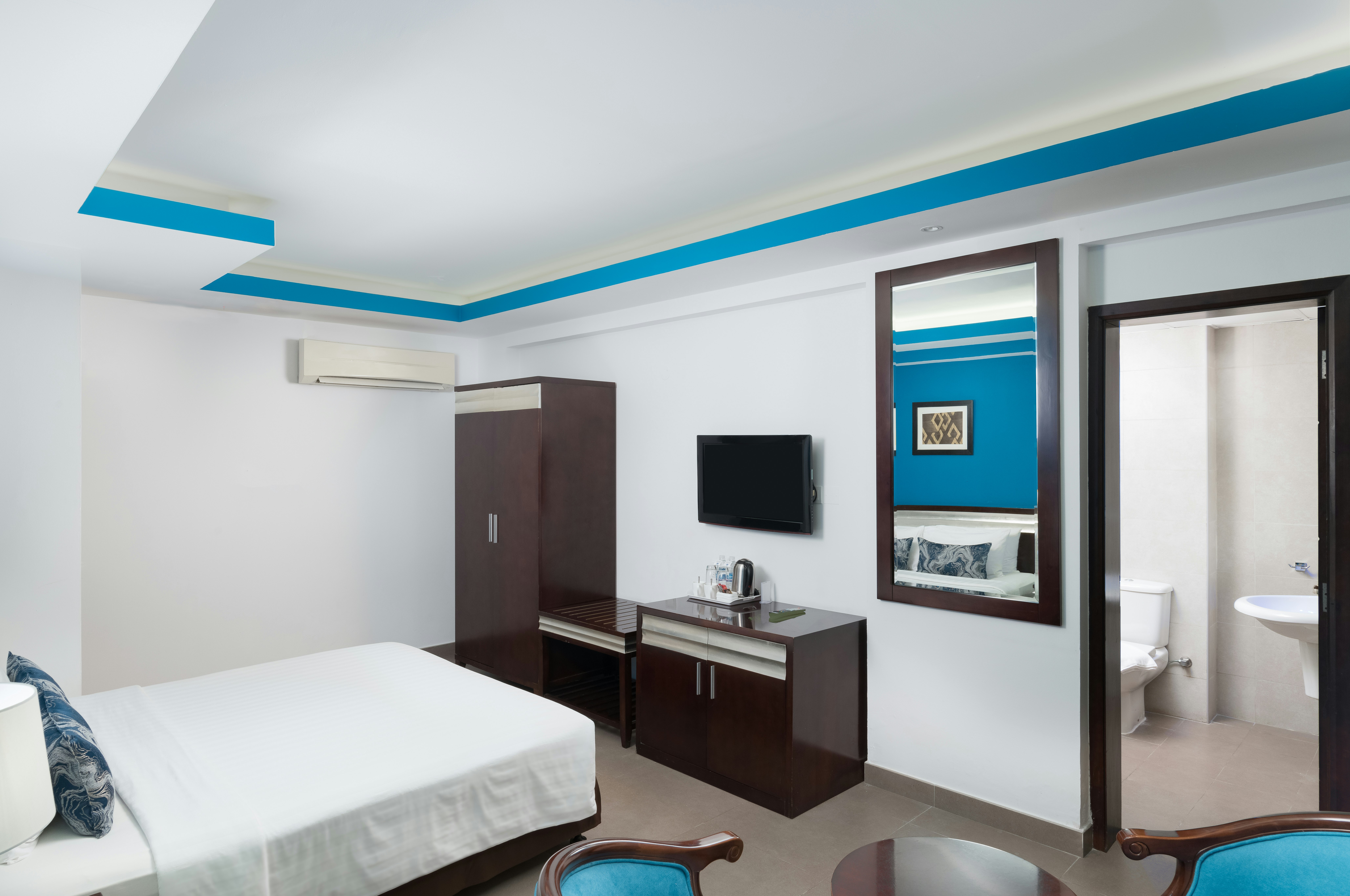 Al Hail Waves Hotel Managed By Centara 24/78