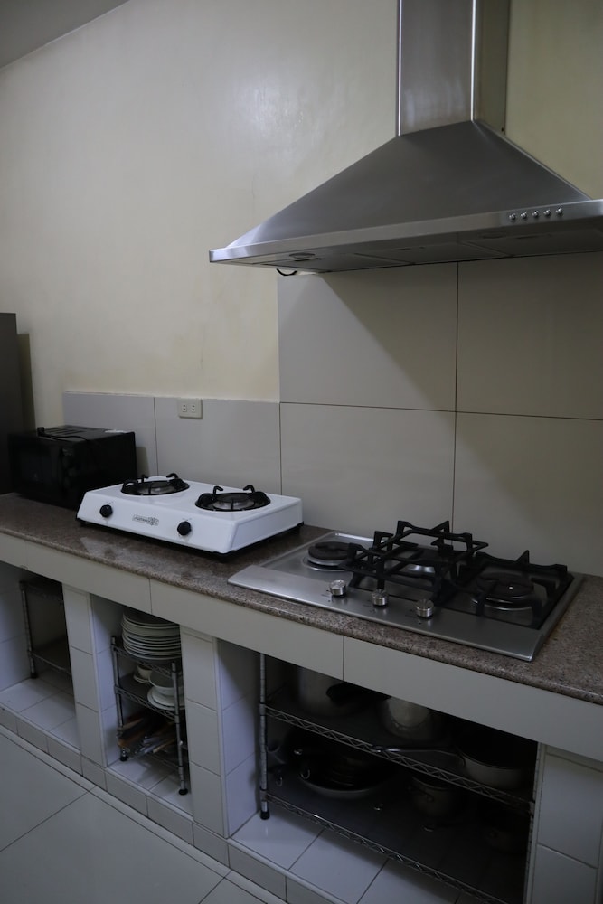 Domicilio Lorenzo Apartelle 53/71