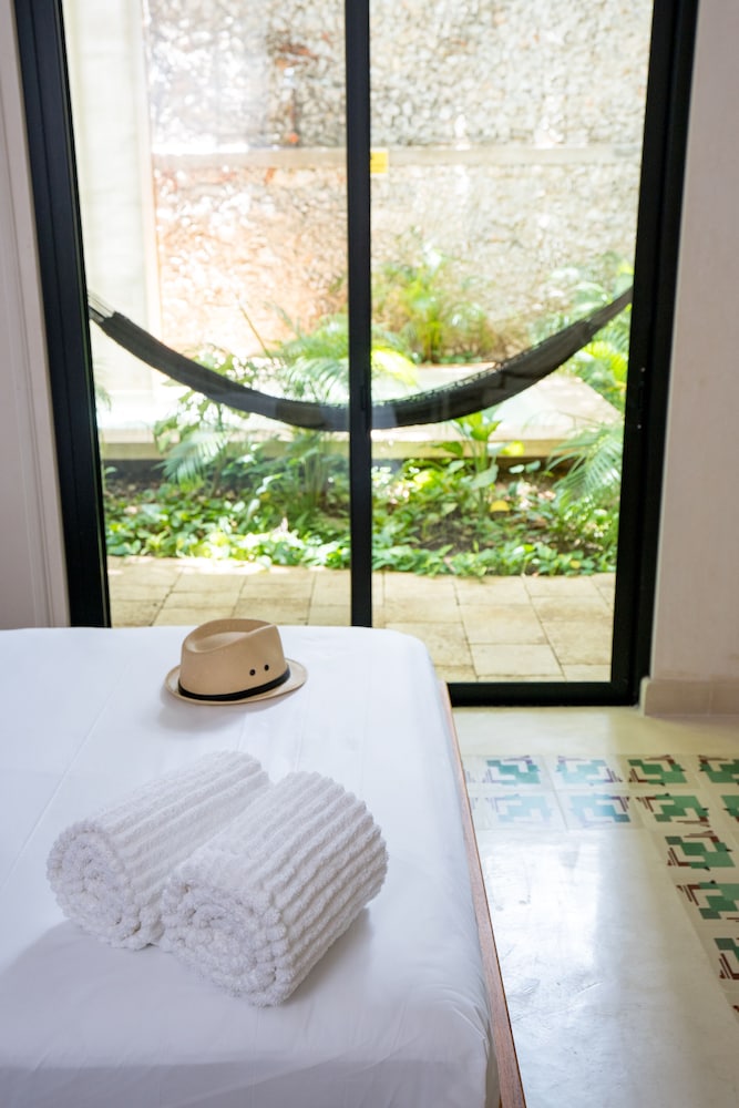 TreeHouse Boutique Hotel 15/50