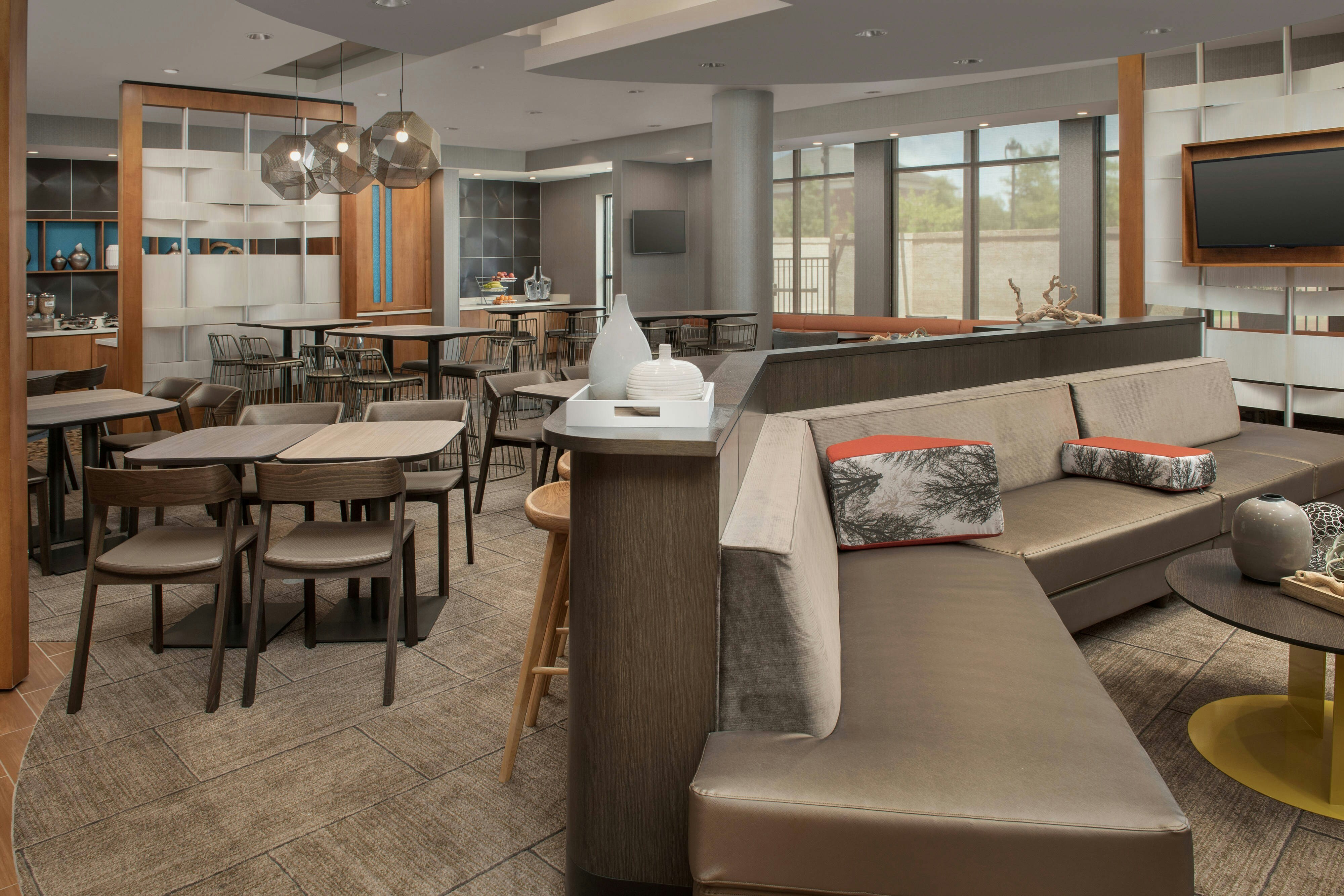 Springhill Suites Jackson Ridgeland the Township At Colony Park 8/13