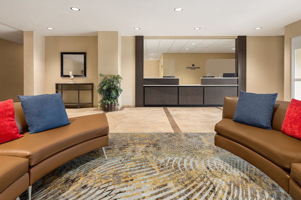 Candlewood Suites Safety Harbor 10/56