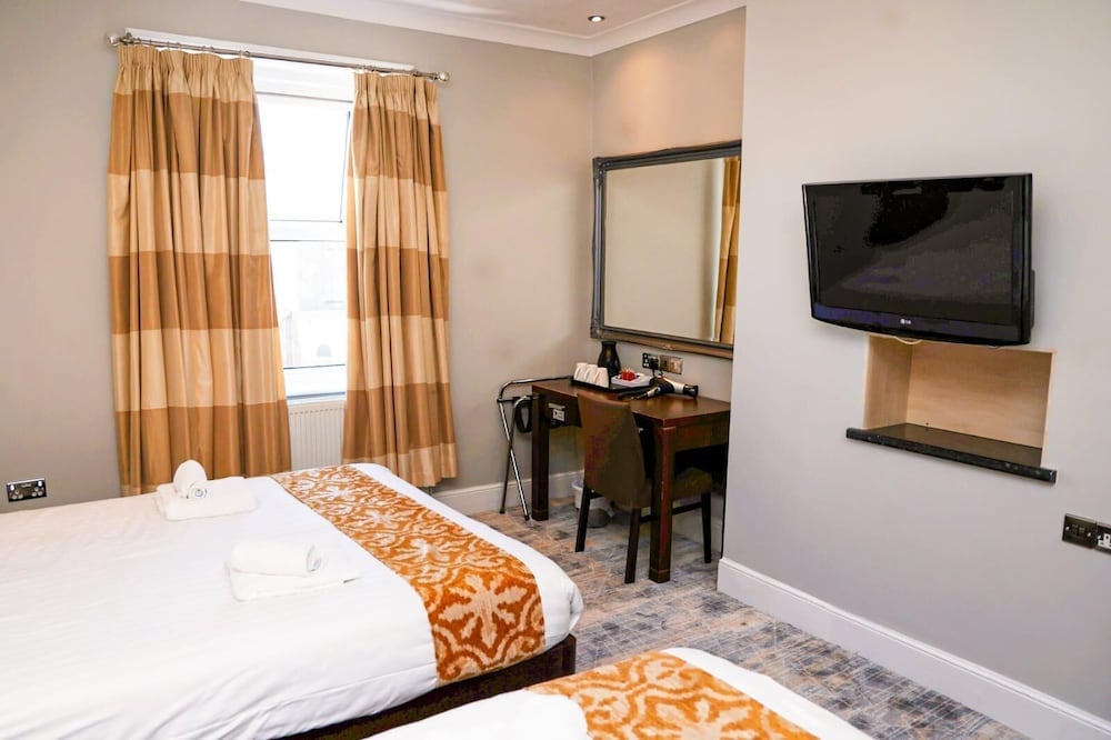 New Wilmington Hotel 19/58