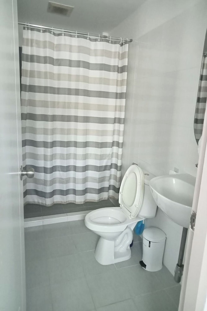 STANDARD, DOUBLE BED, CITY VIEW, PRIVATE BATHROOM