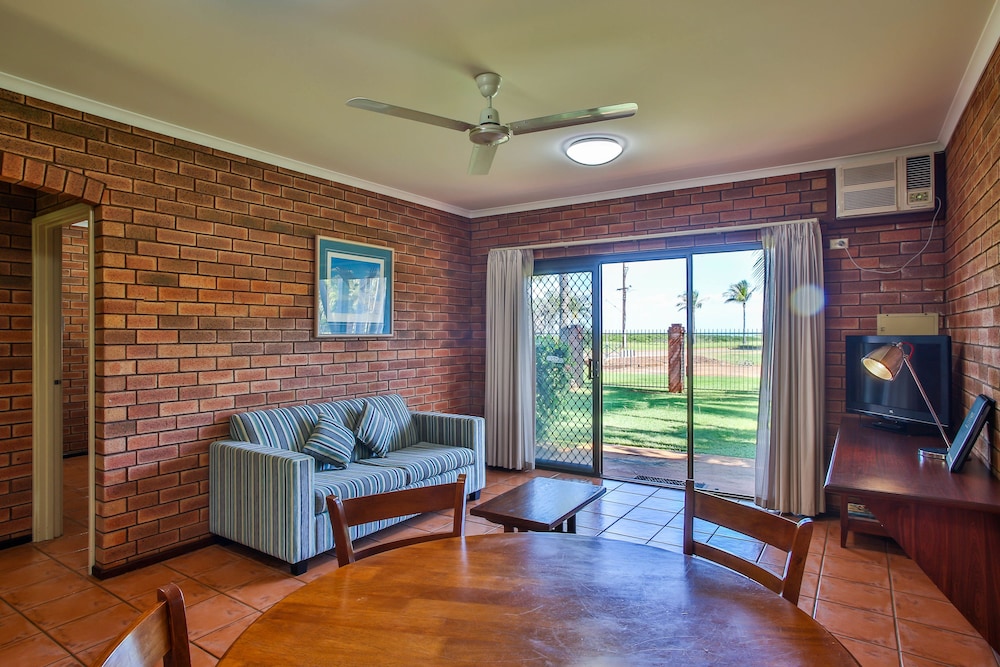 Bayside Holiday Apartments 18/28