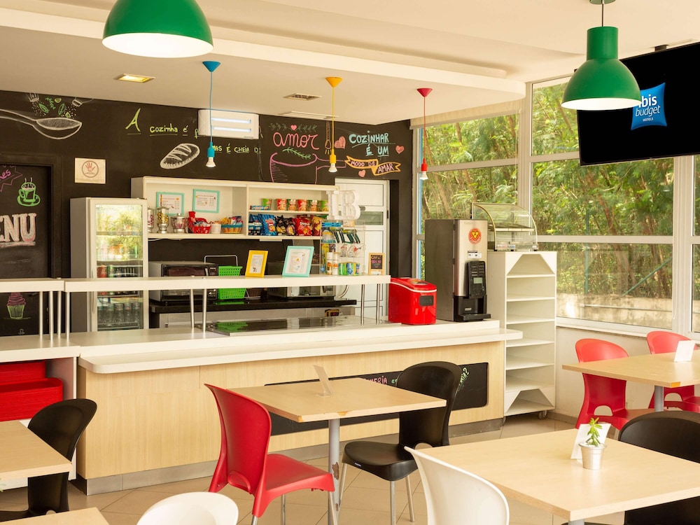 Ibis Budget Piracicaba 50/64