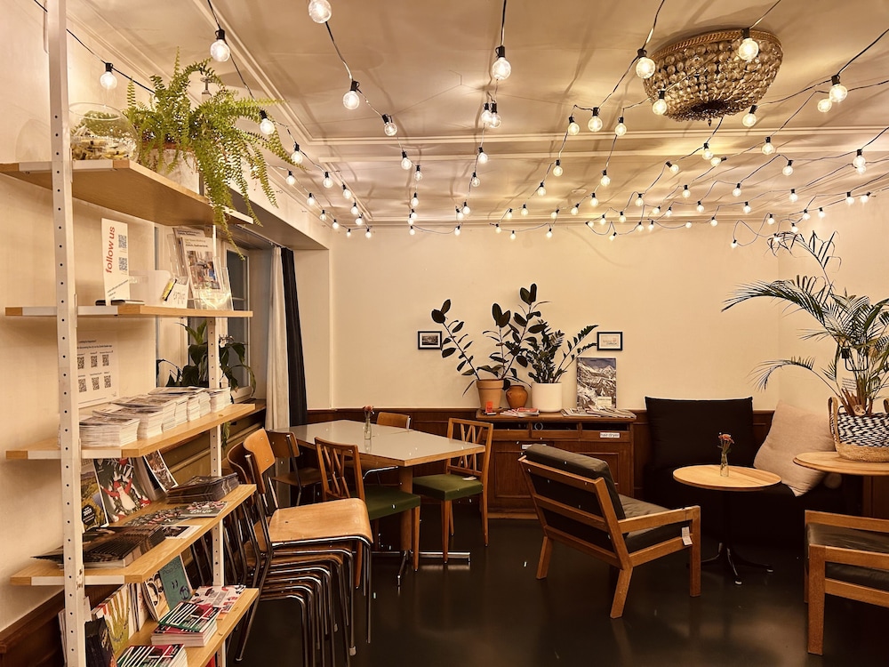 Pop Up Hotel Krone Zurich 28/43