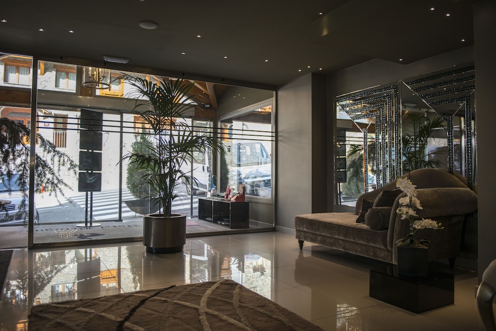 Hotel Bringue 20/31