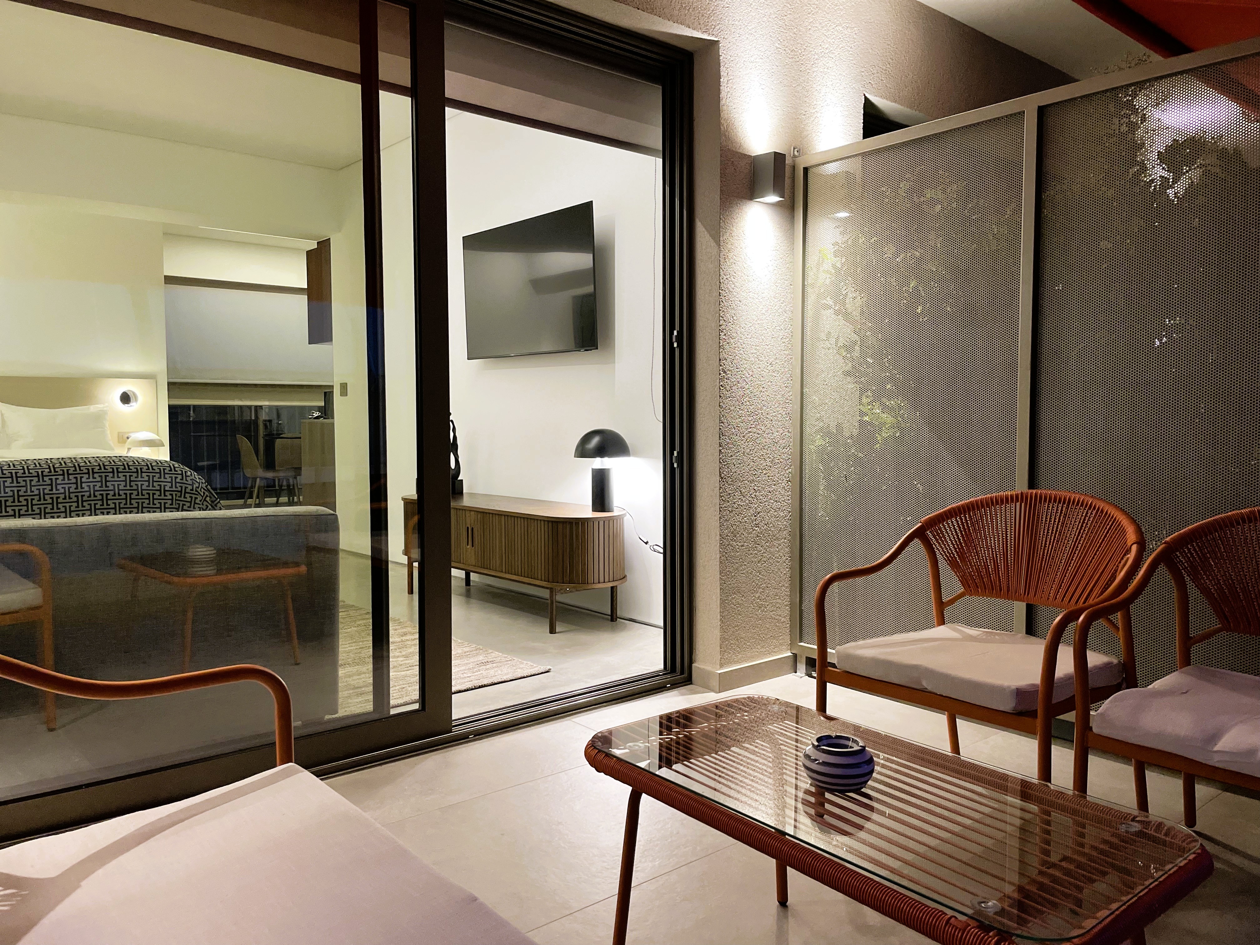 THE NIXON Luxury Suites and Apartments Athens 38/63