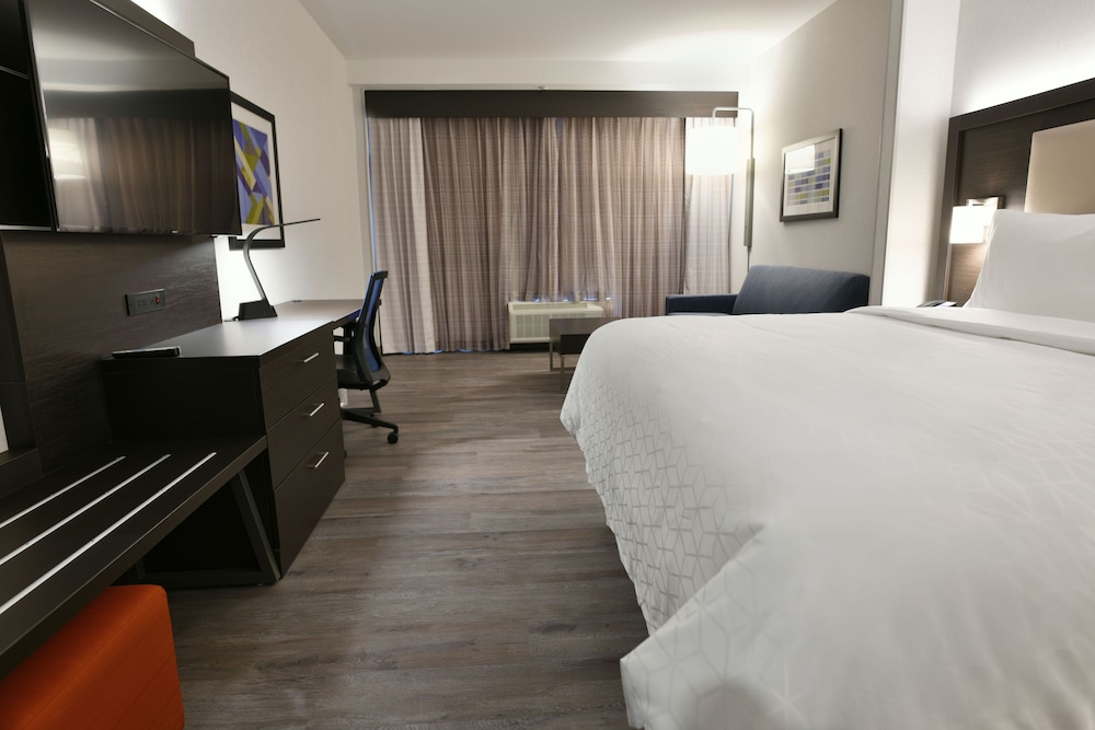 Specialty, Single Bed