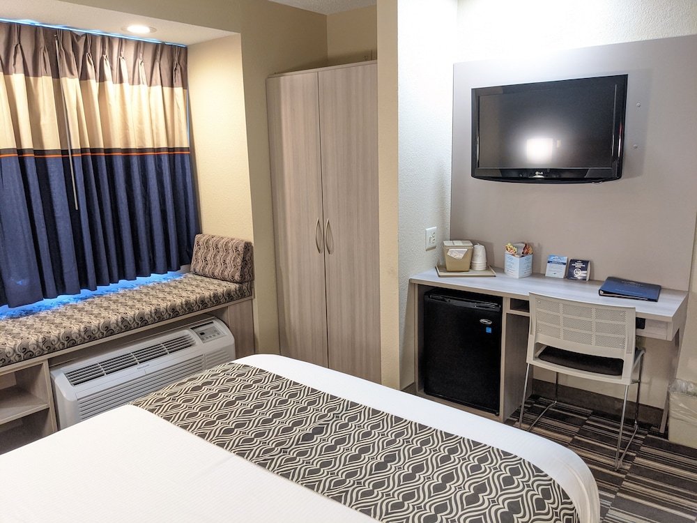 Microtel Inn Suites By Wyndham Georgetown 13/59