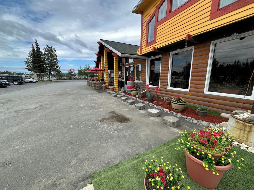 Alaska Anglers Inn 46/50