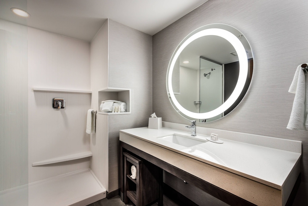 Courtyard by Marriott Pensacola West 18/44