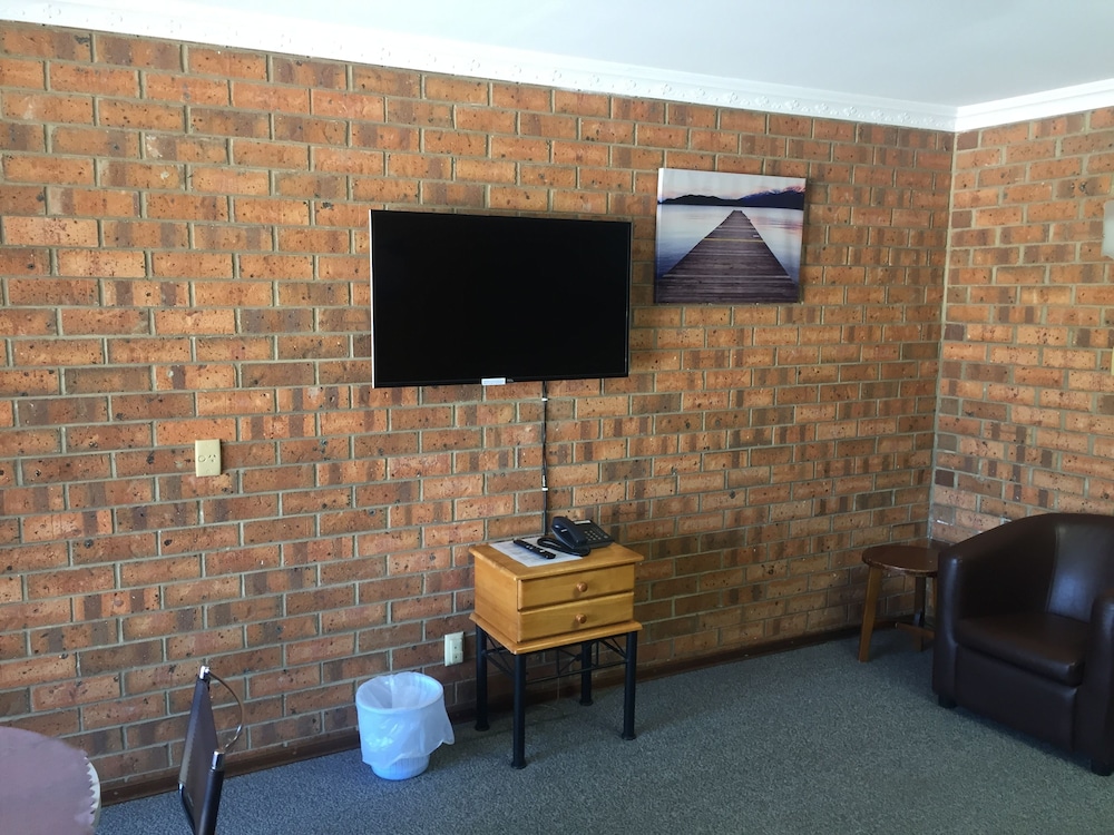 KADINA GATEWAY MOTOR INN 21/45