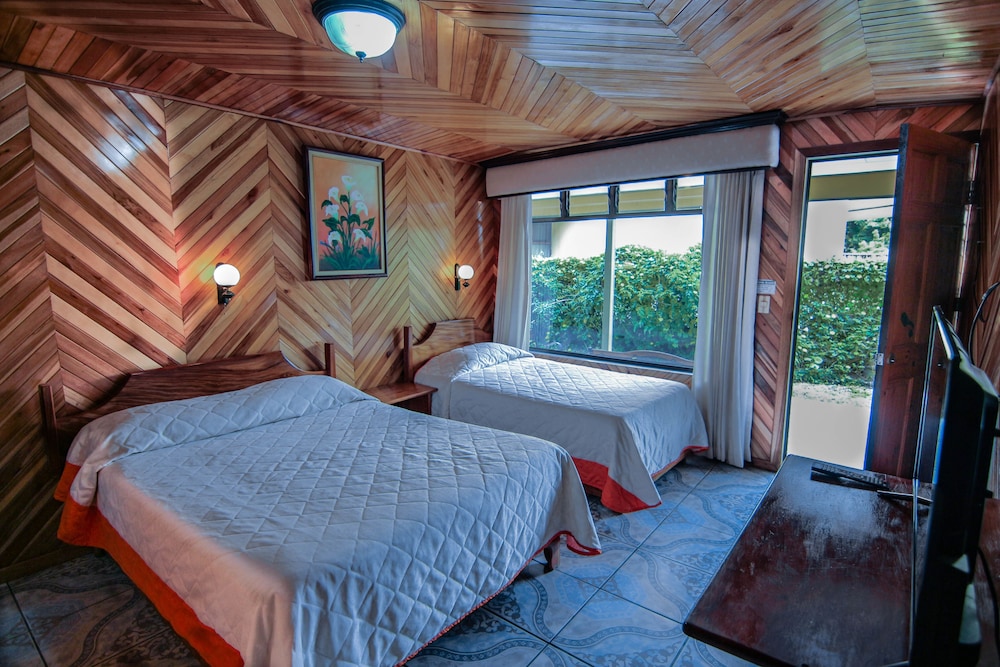 ECONOMY, DOUBLE BED
