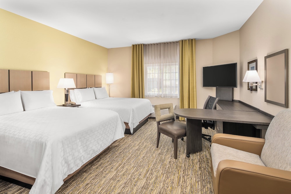 Candlewood Suites Destin Sandestin Area 27/62