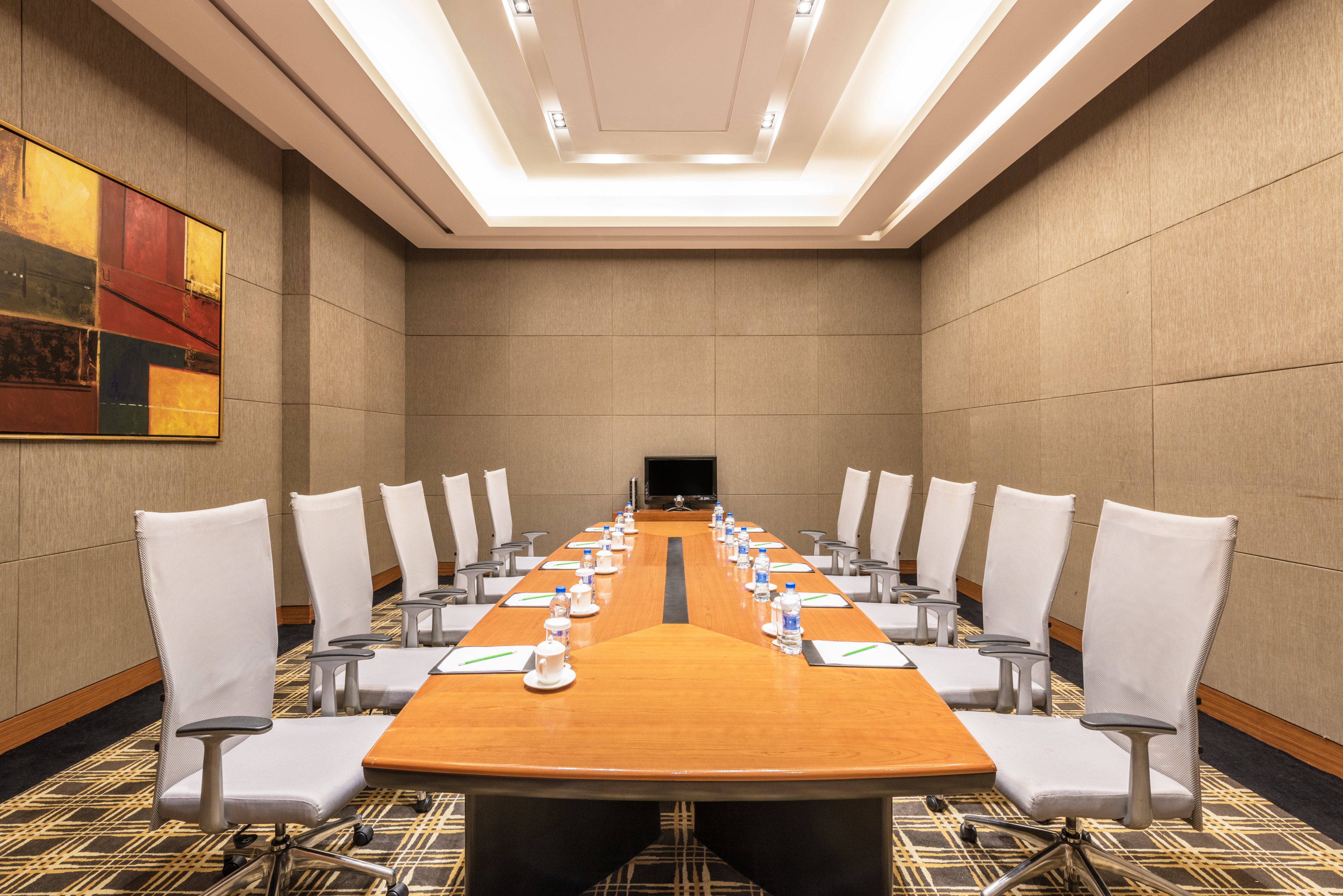 HOLIDAY INN MUDANJIANG 39/50