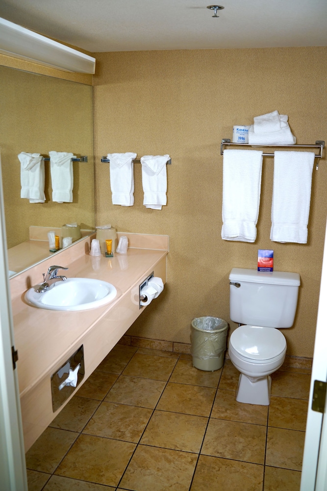 CasaBlanca Resort Casino Golf Spa 50/50