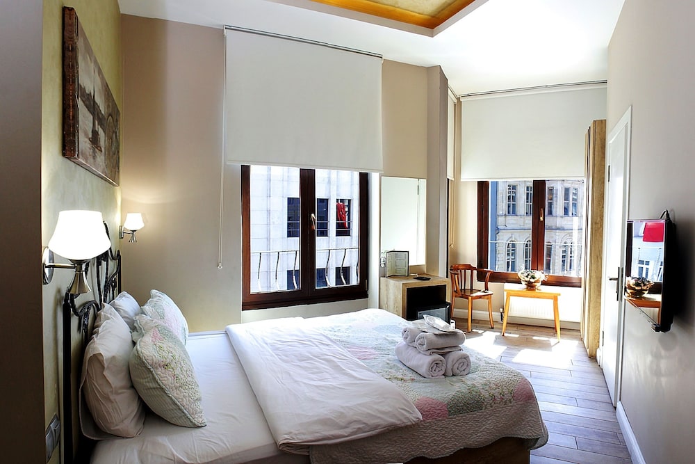 RAGIP PASHA APARTMENTS 44/73