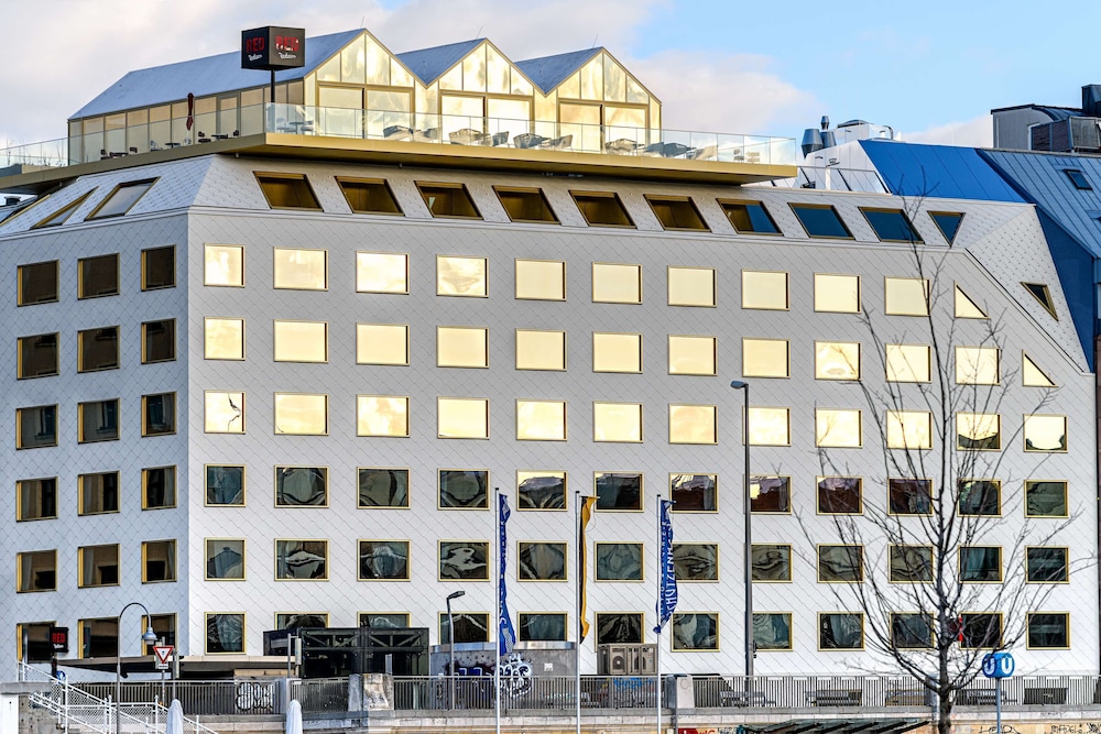 Radisson RED Vienna 2/69