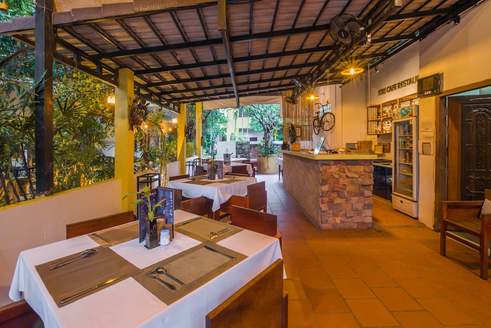 Indra Porak Residence 74/74